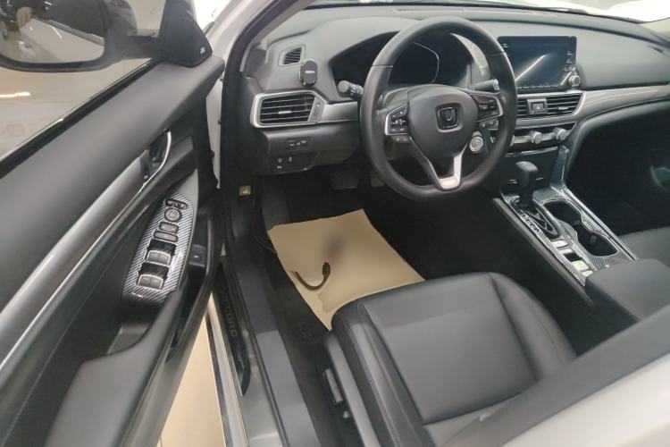 Used Honda Accord 2018 260TURBO Luxury Edition China VI Driver Seat