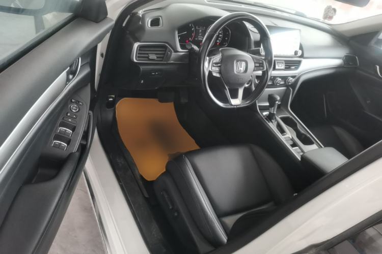 Used Honda Accord 2018 260TURBO Elite Edition China VI Driver Seat