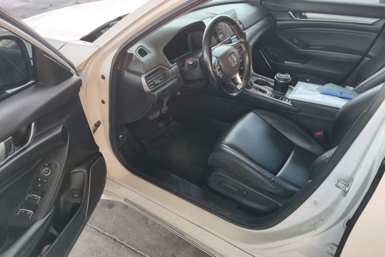 Used Honda Accord 2018 260TURBO Elite Edition China V Driver Seat