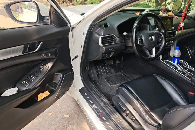 Used Honda Accord 2018 Rui·Hybrid 2.0L Rui Zhi Edition China VI Driver Seat