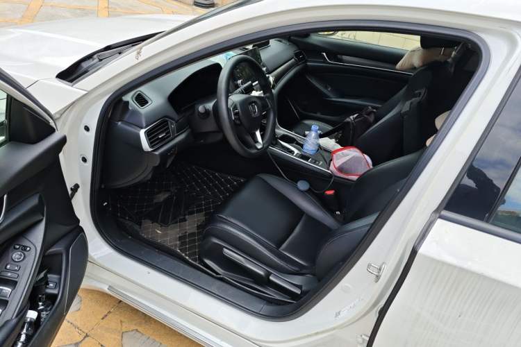 Used Honda Accord 2018 230TURBO Comfort Edition China VI Emission Standard Driver Seat