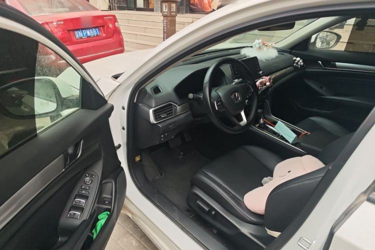 Used Honda Accord 2018 260TURBO Luxury Edition China VI Driver Seat
