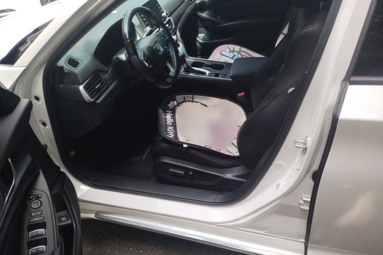 Used Honda Accord 2018 260TURBO Elite Edition China VI Driver Seat