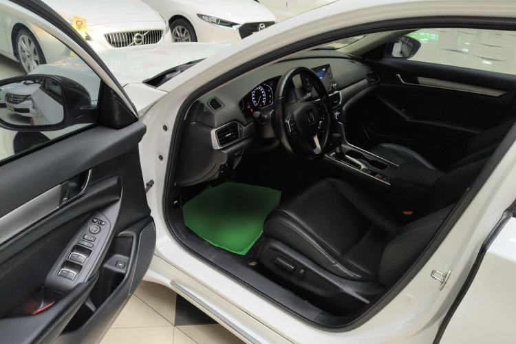 Used Honda Accord 2018 260TURBO Luxury Edition China VI Driver Seat