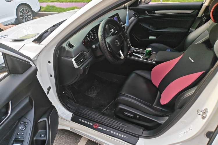 Used Honda Accord 2018 260TURBO Elite Edition China VI Driver Seat