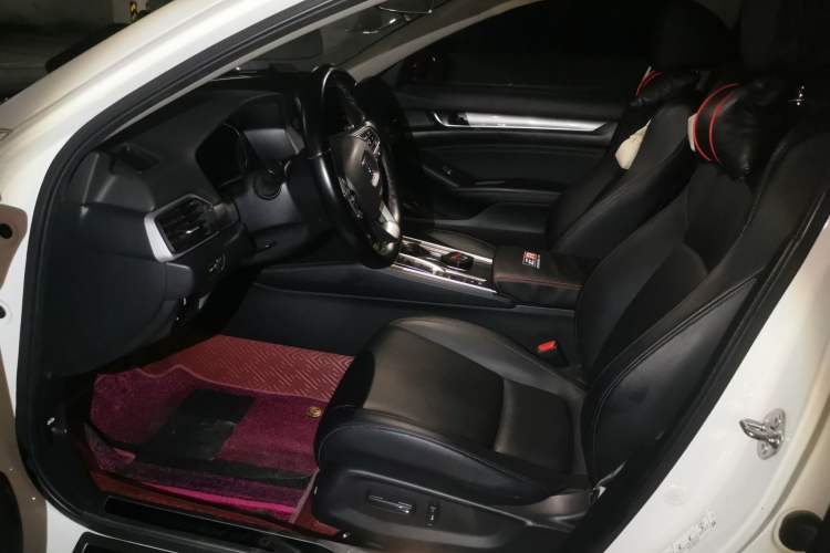 Used Honda Accord 2018 260TURBO Luxury Edition China VI Driver Seat