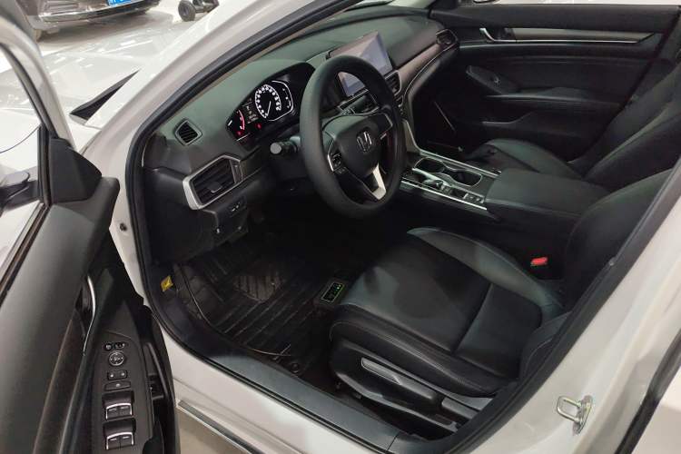 Used Honda Accord 2018 230TURBO Comfort Edition China VI Emission Standard Driver Seat