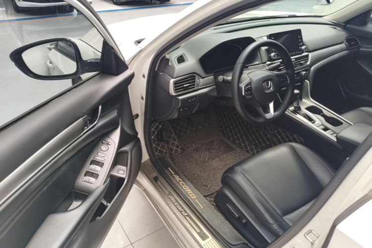 Used Honda Accord 2018 260TURBO Elite Edition China V Driver Seat