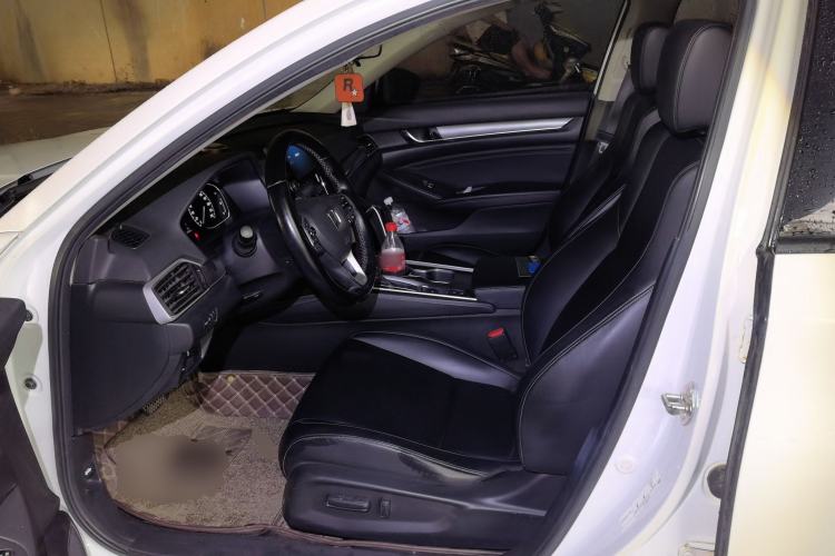 Used Honda Accord 2018 260TURBO Luxury Edition China VI Driver Seat