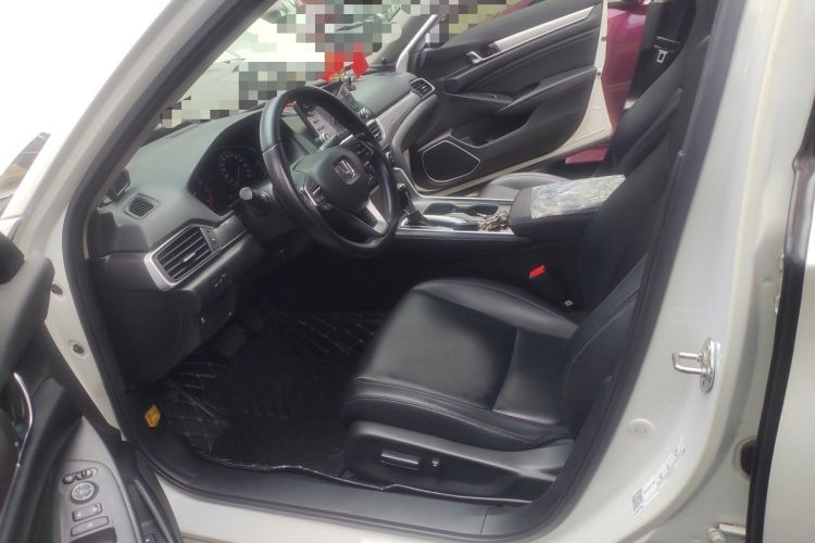 Used Honda Accord 2018 260TURBO Elite Edition China VI Driver Seat