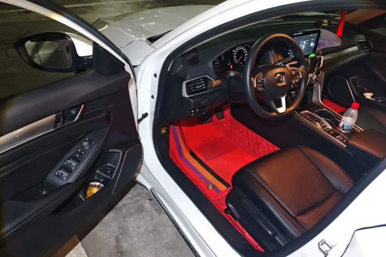 Used Honda Accord 2018 Rui·Hybrid 2.0L Rui Ku Edition China VI Driver Seat