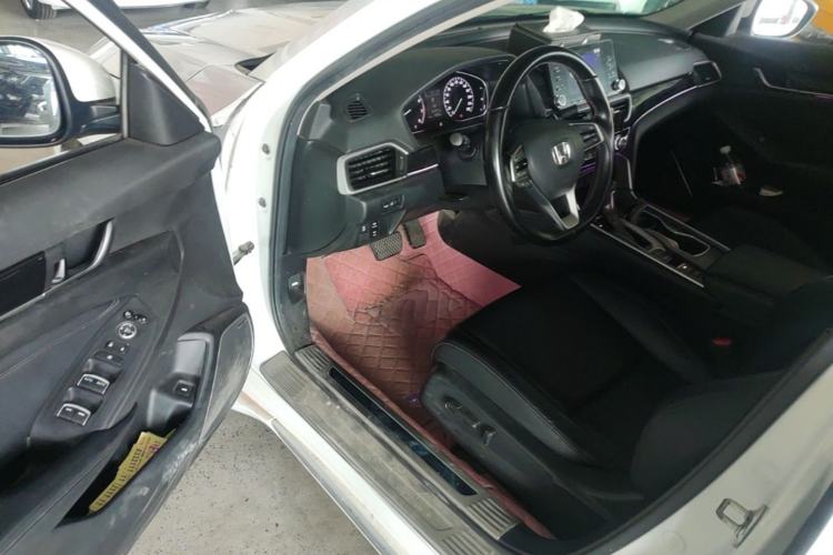 Used Honda Accord 2018 260TURBO Elite Edition China VI Driver Seat