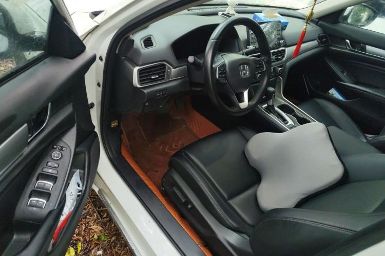 Used Honda Accord 2018 260TURBO Elite Edition China VI Driver Seat