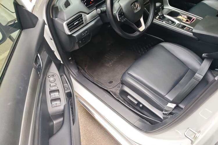 Used Honda Accord 2018 260TURBO Elite Edition China VI Driver Seat