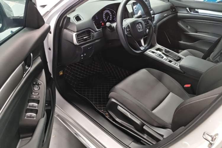 Used Honda Accord 2018 Rui·Hybrid 2.0L Rui Ku Edition China VI Driver Seat