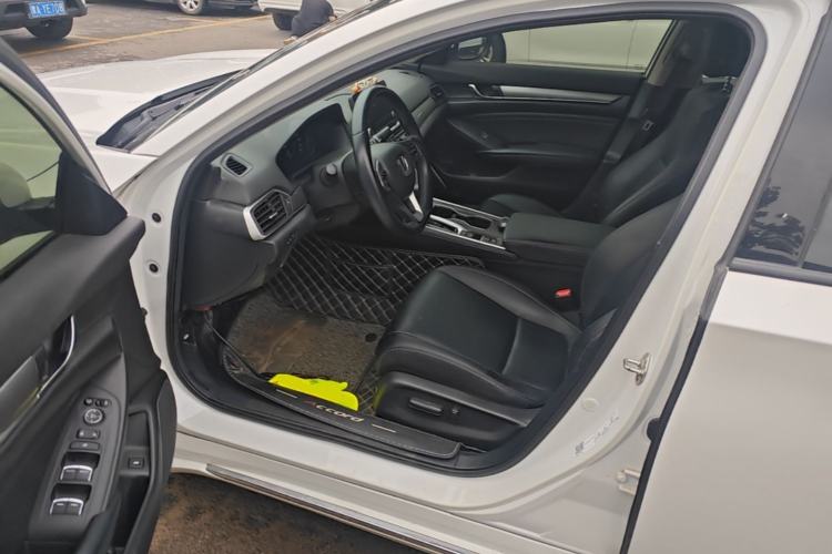 Used Honda Accord 2018 260TURBO Elite Edition China VI Driver Seat