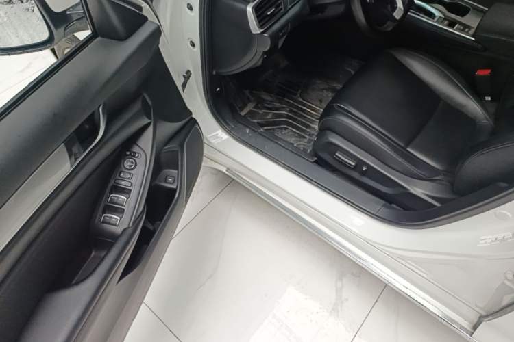Used Honda Accord 2018 260TURBO Luxury Edition China VI Driver Seat