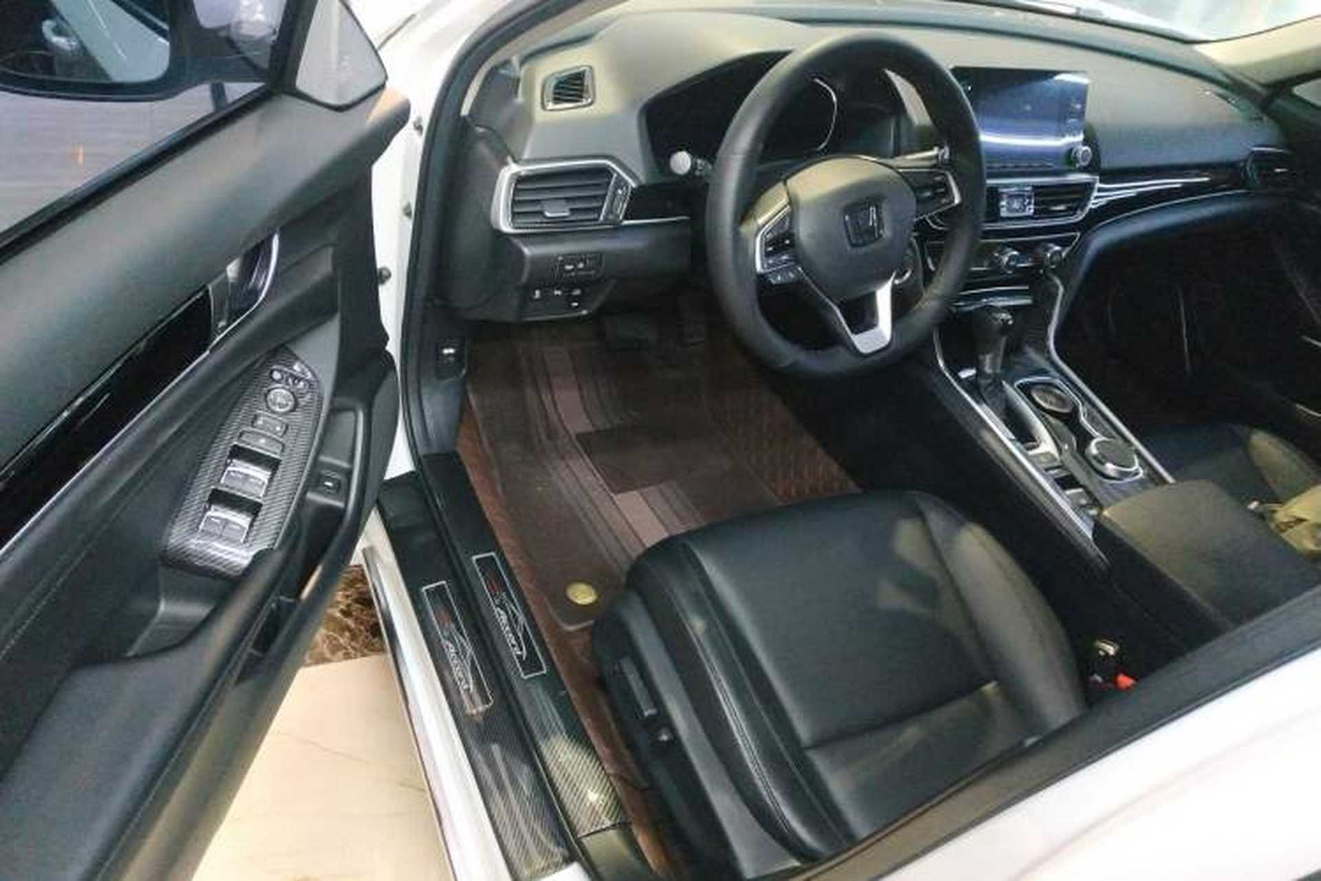 Used Honda Accord 2018 260TURBO Elite Edition China VI Driver Seat