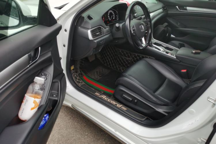 Used Honda Accord 2018 260TURBO Elite Edition China VI Driver Seat