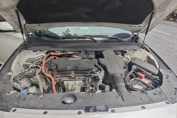 Used Honda Accord 2018 Rui·Hybrid 2.0L Rui Zhi Edition China VI Engine Bay