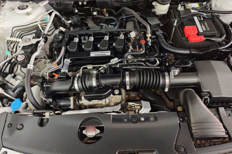 Used Honda Accord 2018 260TURBO Elite Edition China VI Engine Bay