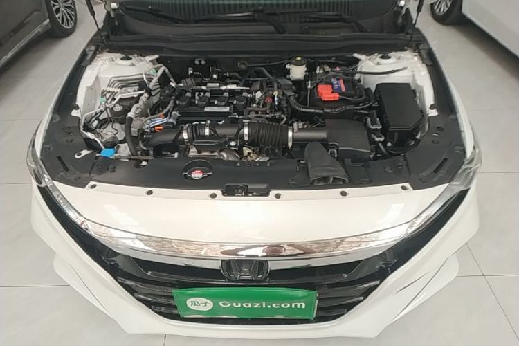 Used Honda Accord 2018 260TURBO Elite Edition China VI Engine Bay