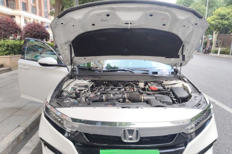 Used Honda Accord 2018 260TURBO Elite Edition China V Engine Bay