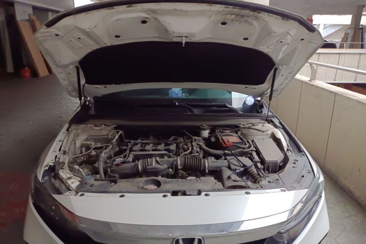 Used Honda Accord 2018 260TURBO Elite Edition China V Engine Bay