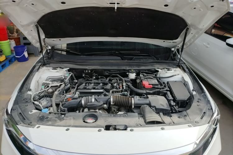 Used Honda Accord 2018 260TURBO Elite Edition China VI Engine Bay