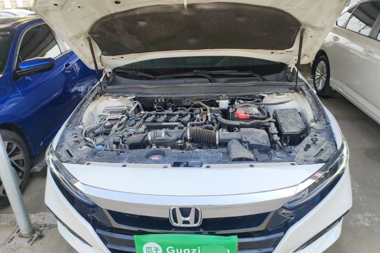 Used Honda Accord 2018 260TURBO Elite Edition China VI Engine Bay
