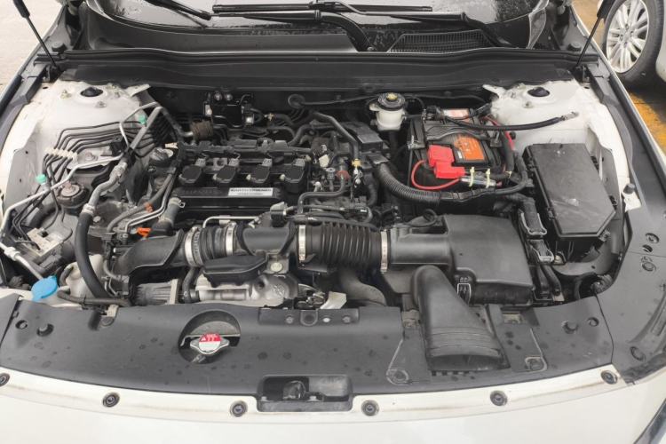 Used Honda Accord 2018 260TURBO Elite Edition China V Engine Bay