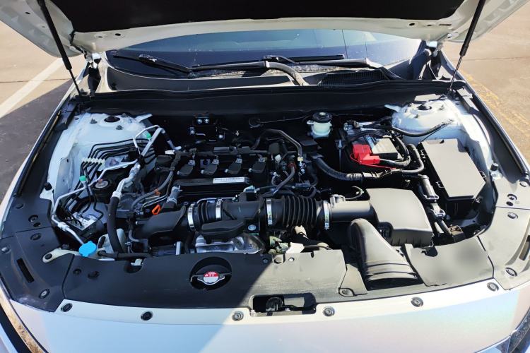 Used Honda Accord 2018 260TURBO Elite Edition China V Engine Bay