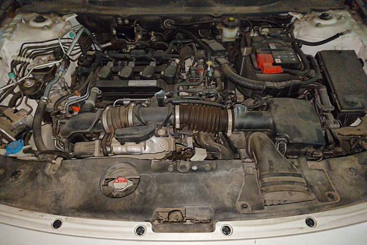 Used Honda Accord 2018 260TURBO Elite Edition China VI Engine Bay