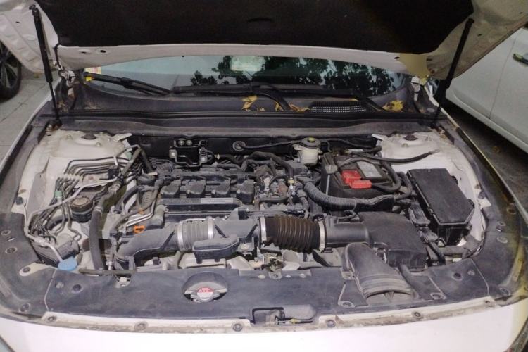 Used Honda Accord 2018 260TURBO Elite Edition China VI Engine Bay