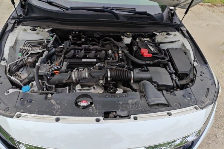Used Honda Accord 2018 260TURBO Luxury Edition China VI Engine Bay