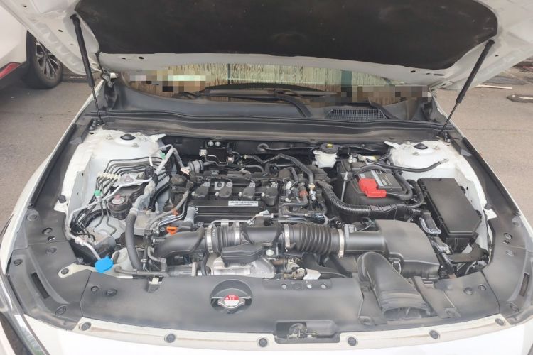 Used Honda Accord 2018 260TURBO Luxury Edition China VI Engine Bay