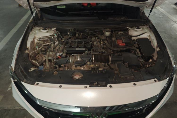 Used Honda Accord 2018 260TURBO Luxury Edition China VI Engine Bay
