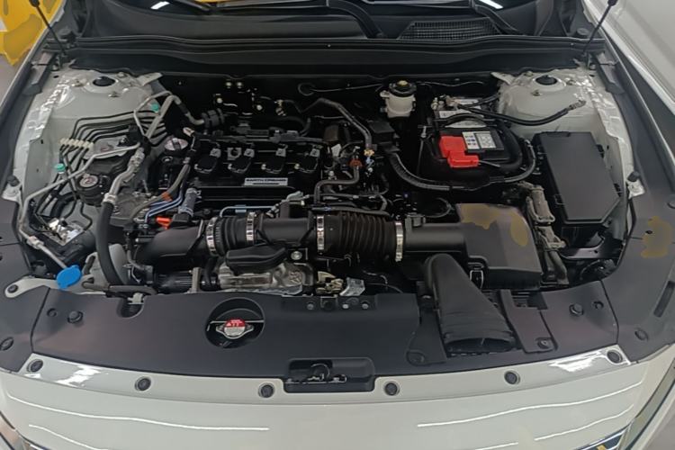 Used Honda Accord 2018 260TURBO Elite Edition China VI Engine Bay