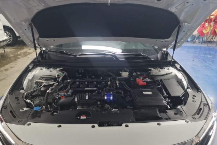 Used Honda Accord 2018 260TURBO Prestige Edition China VI Engine Bay