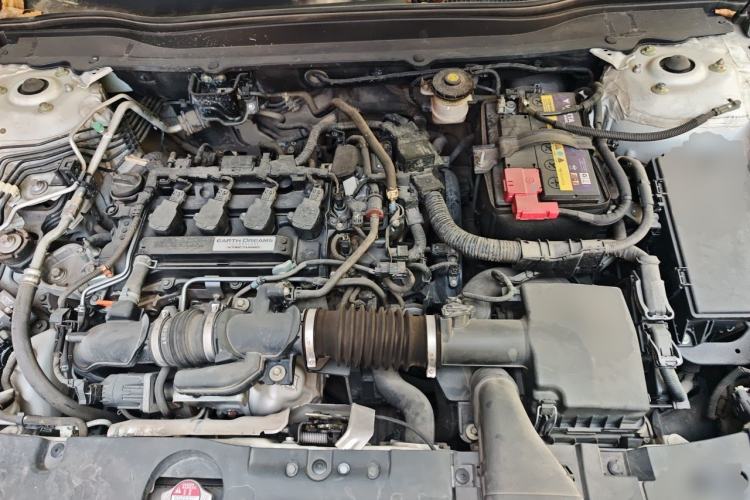 Used Honda Accord 2018 260TURBO Elite Edition China V Engine Bay