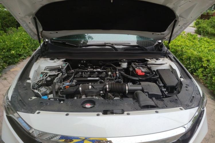 Used Honda Accord 2018 260TURBO Luxury Edition China VI Engine Bay
