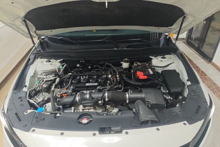 Used Honda Accord 2018 260TURBO Elite Edition China V Engine Bay