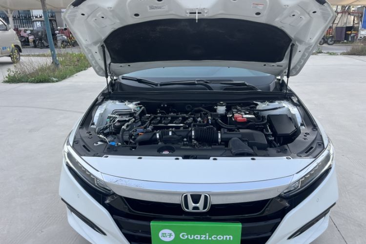 Used Honda Accord 2018 260TURBO Luxury Edition China VI Engine Bay