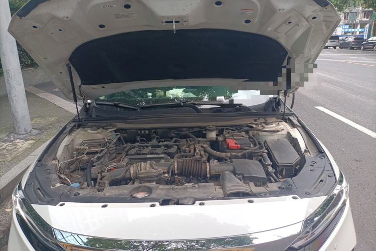 Used Honda Accord 2018 260TURBO Elite Edition China VI Engine Bay