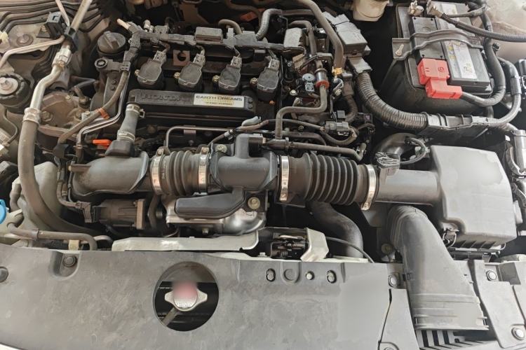 Used Honda Accord 2018 260TURBO Luxury Edition China VI Engine Bay
