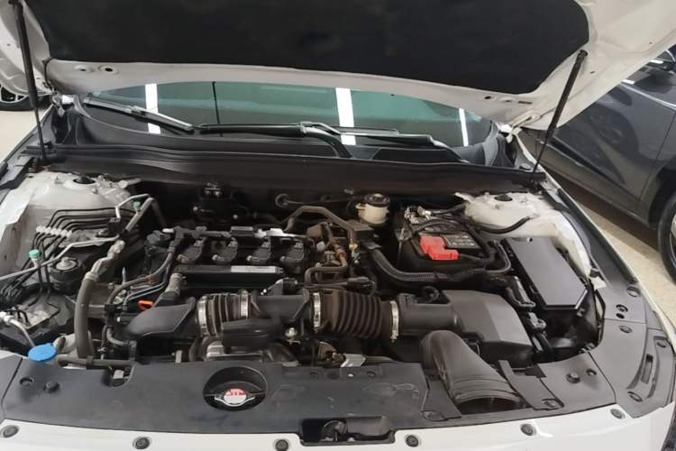 Used Honda Accord 2018 260TURBO Elite Edition China V Engine Bay