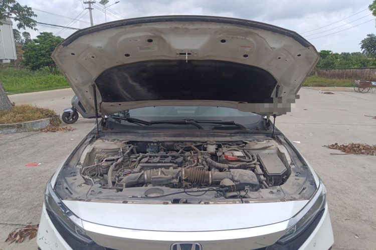 Used Honda Accord 2018 260TURBO Luxury Edition China V Emission Standard Engine Bay