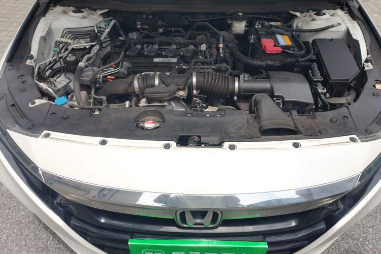 Used Honda Accord 2018 260TURBO Elite Edition China VI Engine Bay
