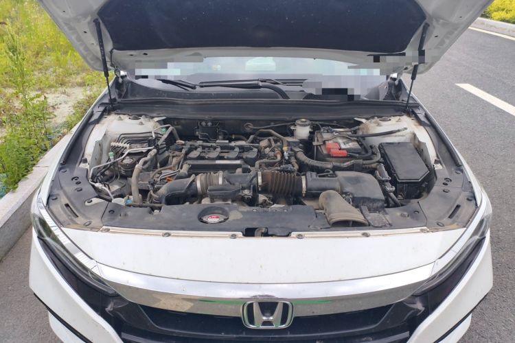 Used Honda Accord 2018 260TURBO Elite Edition China VI Engine Bay