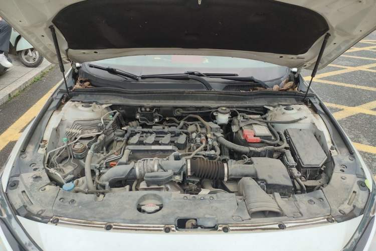 Used Honda Accord 2018 260TURBO Elite Edition China V Engine Bay